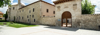 Azz Peñafiel Las Claras Hotel & Spa