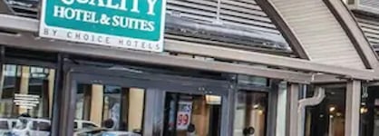 Quality Hotel & Suites At The Falls