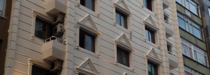 Grand Ant Hotel