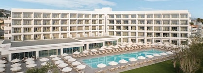 Artemis Hotel Apartments