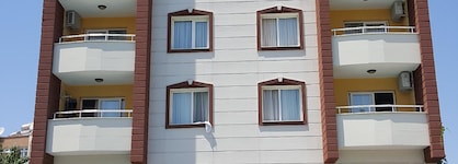 Golden Moon Apart Hotel