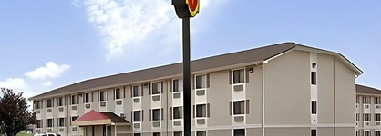 Super 8 By Wyndham Omaha I-80 West
