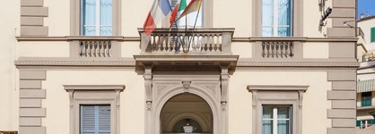 Hotel Embassy