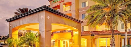 Courtyard By Marriott West Palm Beach Airport