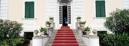 Villa Parisi Grand Hotel