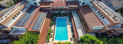 Rose Resort Hotel