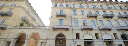 Best Western Crystal Palace Hotel