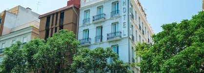 Blanq Carmen Hotel