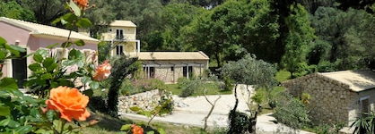 Blue Princess Beach Hotel & Suites