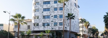 Jm Suites Hotel