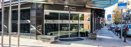 Art Plaza Hotel