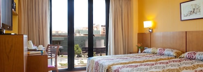 Senator Granada Lifestyle Collection