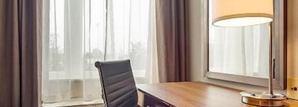Monte Carlo Inn - Brampton Suites