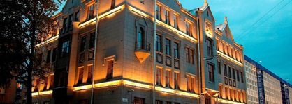 Lancaster Court Hotel