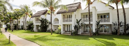 Mauricia Beachcomber Resort & Spa