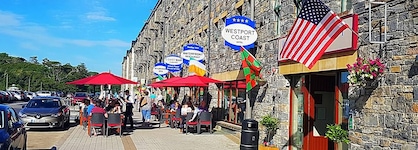 Westport Coast Hotel