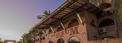 Goldmen Coliseum Beach Hotel