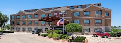 Best Western Plus Arlington North Hotel & Suites