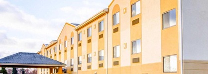 Comfort Suites Lombard