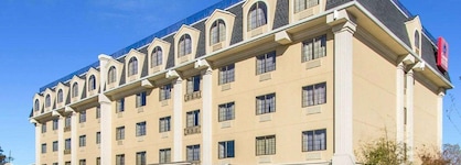 Comfort Suites Airport