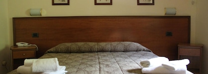 Hotel Pausania Inn