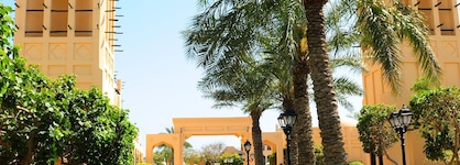 Novotel Bahrain Al Dana Resort