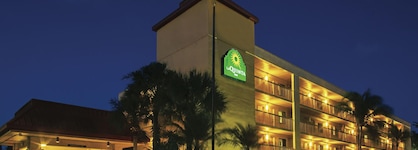 La Quinta Inn By Wyndham West Palm Beach Florida Turnpike