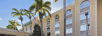 La Quinta Inn & Suites By Wyndham Sunrise