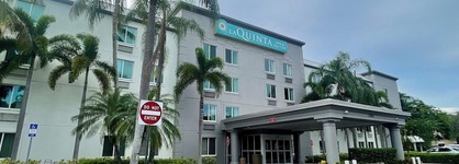 La Quinta Inn & Suites By Wyndham Sunrise Sawgrass Mills