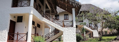 Bluebay Beach Resort & Spa