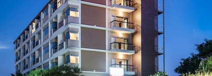 Siam Piman Hotel