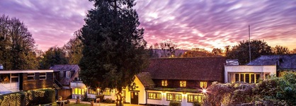 Sunday Box Hill Burford Bridge Hotel