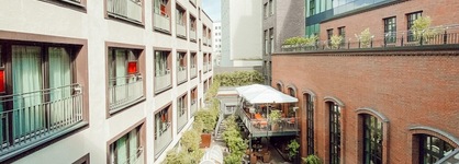 East Hotel & Restaurant