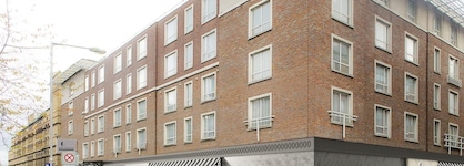 Arthaus Hotel