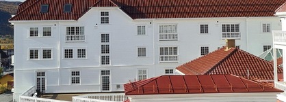 Dr. Holms Hotel
