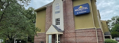 Microtel Inn & Suites By Wyndham Newport News Airport