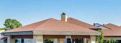 Comfort Suites