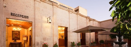 Hotel San Agustin Posada Del Monasterio