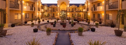 Canberra Parklands Central Apartment Hotel