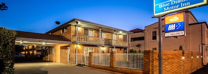 Surestay Hotel By Best Western Blue Diamond Motor Inn