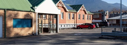 Mayfair Plaza Motel
