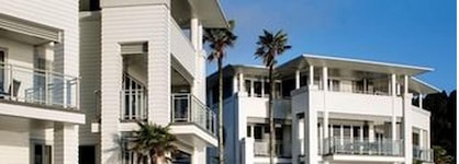 The Waterfront Suites - Heritage Collection
