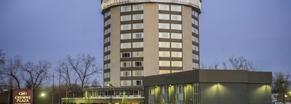 Crowne Plaza Saddle Brook By Ihg