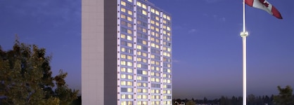 Sheraton Vancouver Guildford Hotel