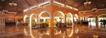 Barcelo Maya Colonial - All Inclusive