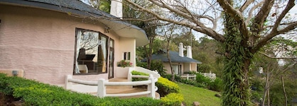 The Imperial Phukaew Hill Resort