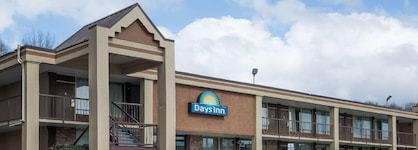 Days Inn By Wyndham Charlotte Airport North