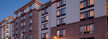 Doubletree By Hilton Hotel Savannah Historic District