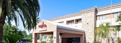 Ramada By Wyndham Houston Intercontinental Airport South