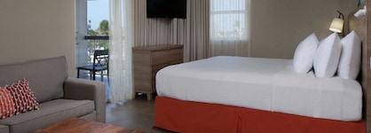 Pelican Cove Resort & Marina